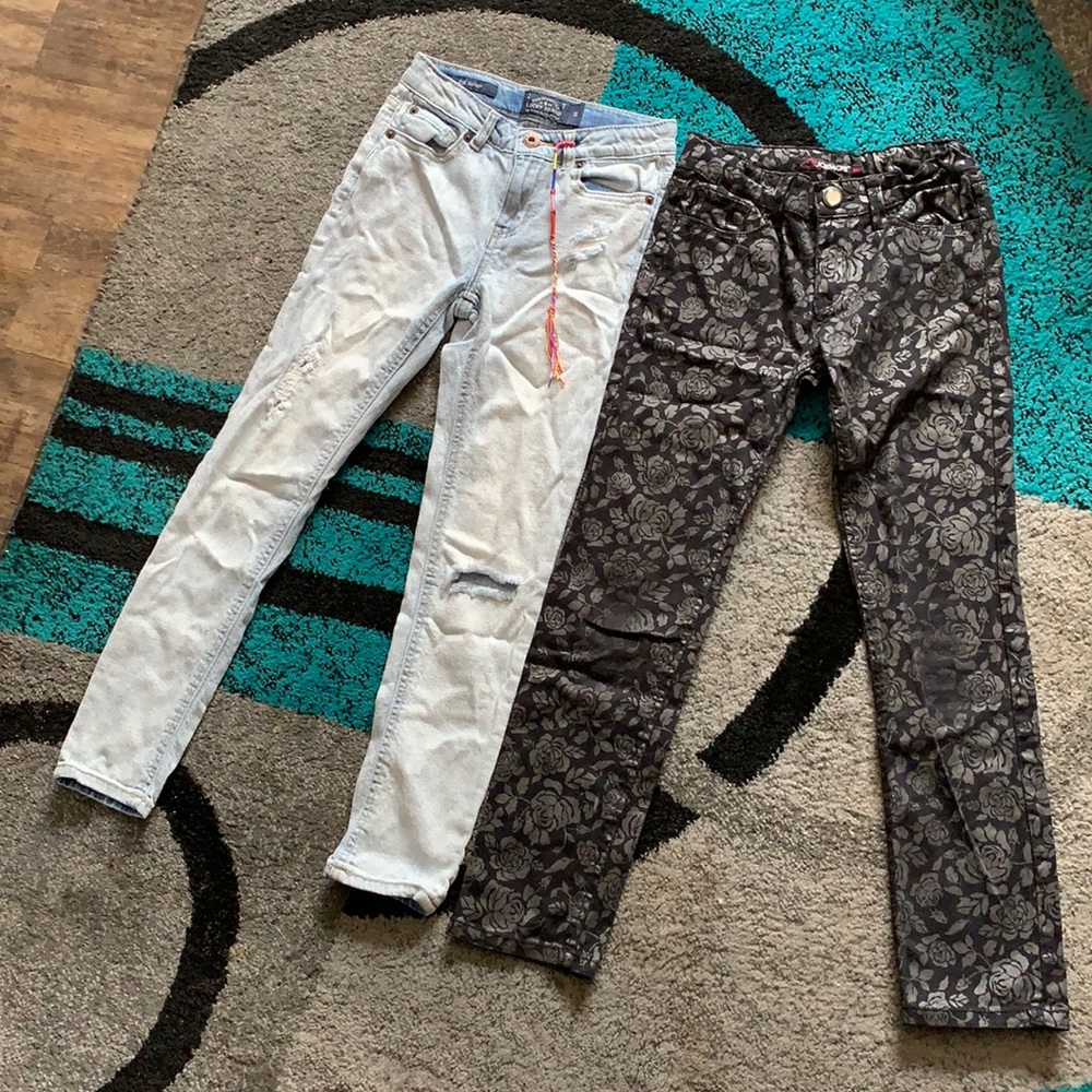 2 pair of girl jeans